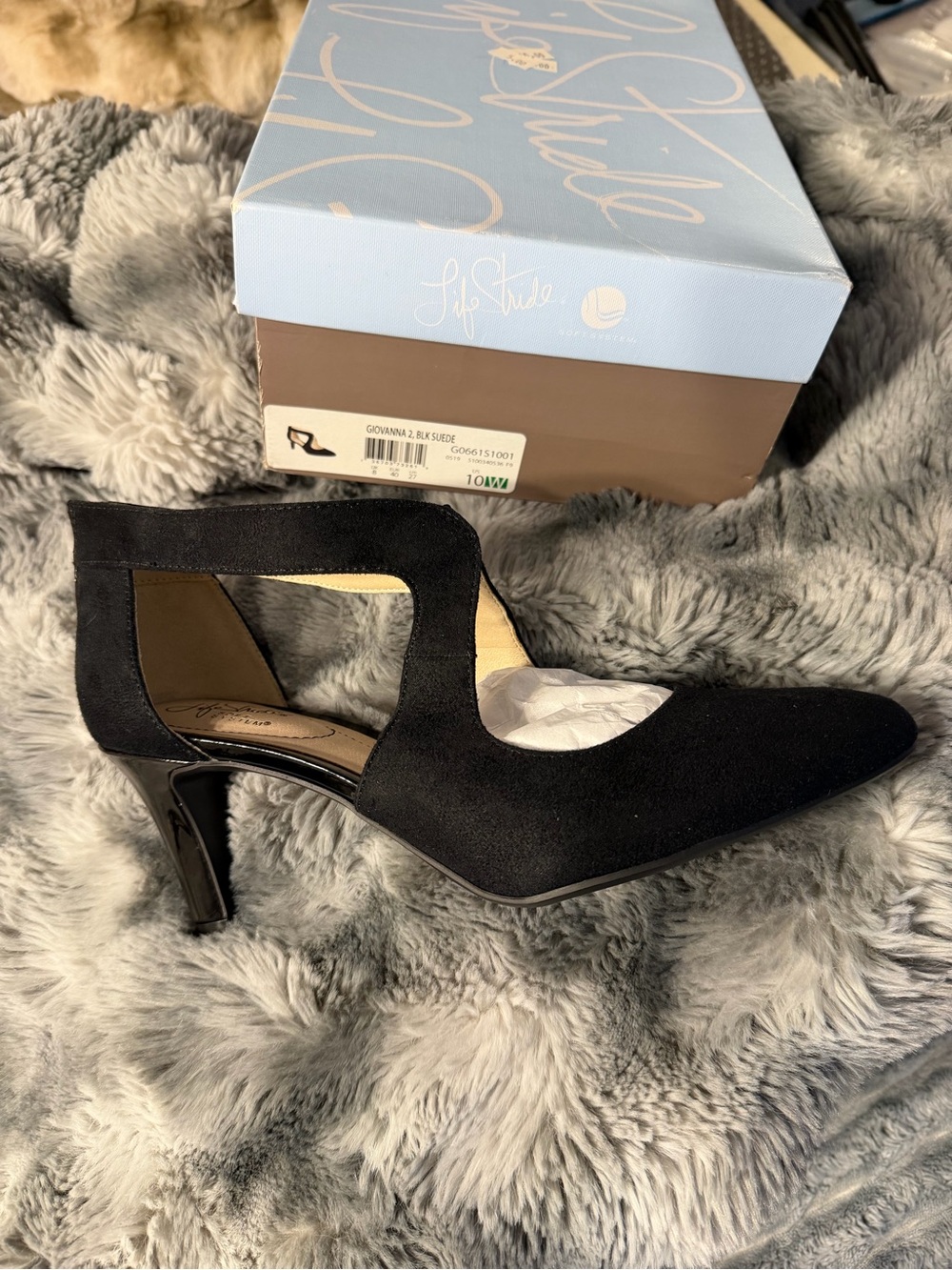 NIB LifeStride Giovanna 2 Black Suede Cutout Pumps - Size 10W $39